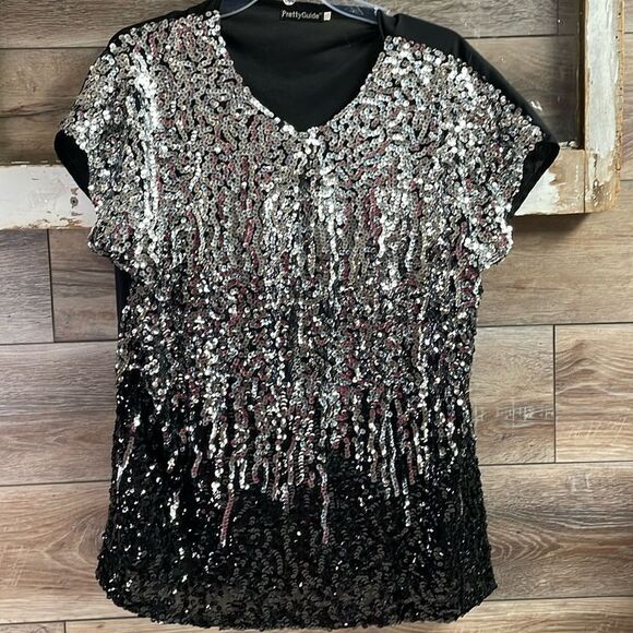 Pretty Guide, XXL, Black and Silver Sequined Top - Picture 2 of 5